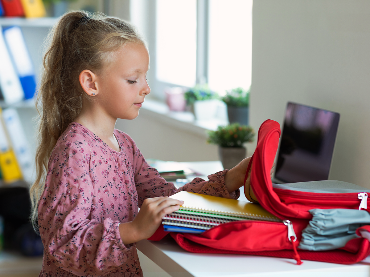 Sugerencias para que su hijo se organice usando la codificación por color